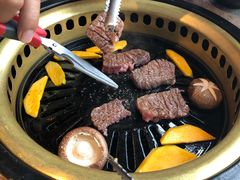 -炼火烤肉店