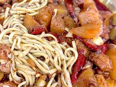 -牛一嘴·兰州牛肉面·大盘鸡(财富中心店)