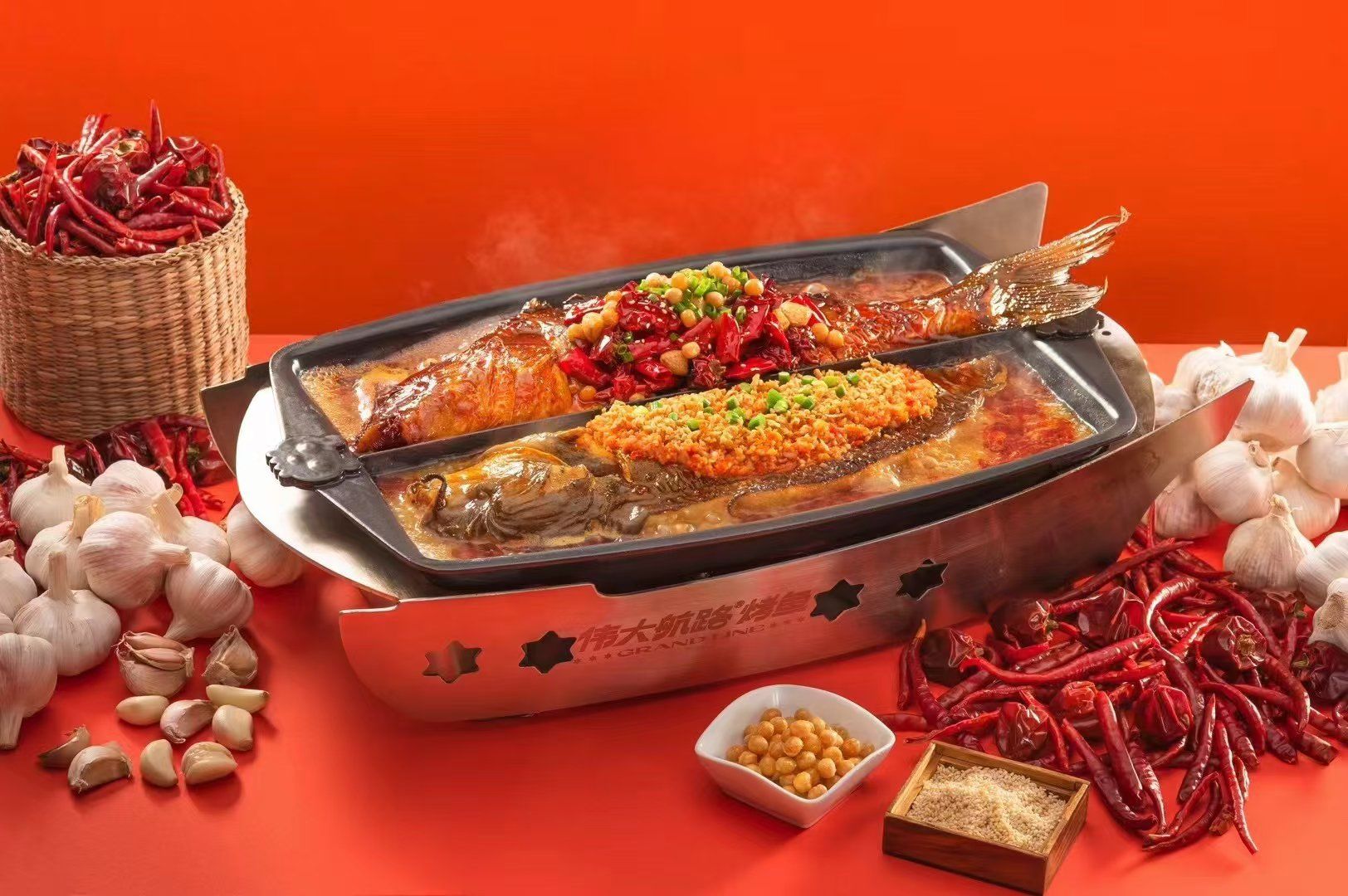 “焰火万州”燃动消费热潮