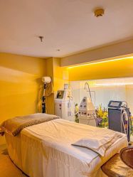 -摩睫+皮肤管理·科学美容中心