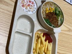 -匠本米所·炸酱米线·潮汕小食(万象食家店)