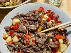 -韵味湘肴·小炒黄牛肉(五一广场美食地标店)