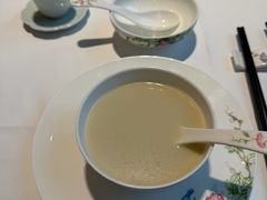 无花果雪梨鸡脚汤-花城苑广府菜(侨鑫店)