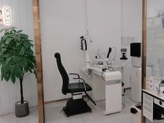 -锦泉眼视光中心(海珠广场店)