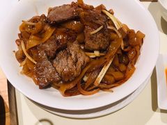 干炒牛河-利苑酒家(金宝店)