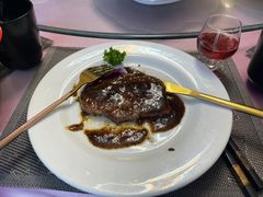 -忘忧草融合私房菜(红鼎国际店)