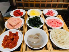 -月满大江火锅(总府路店)