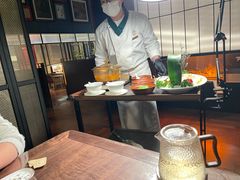 -海派悦庭·海胆烧麦·新融合菜(凯德广场店)