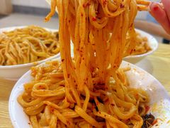 -王菊美食街