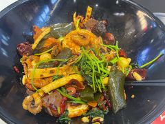 -醉人椒麻辣香锅(上地华联店)