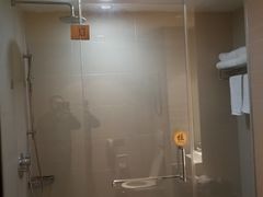 -上海怡沁园度假酒店