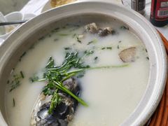 -天乐农家鱼头王(天目湖店)