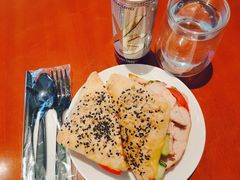 -上海雅居乐万豪侯爵酒店