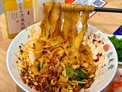 -鼎义丰功夫面(星光大道店)