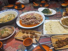 -乡村馕坑肉·烧烤·新疆菜·本地人更爱吃(阿勒泰首店)