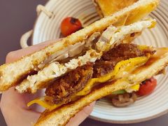 -玲婧胡同·生日蛋糕·餐厅(嘉里城店)