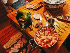 -叽叽扎扎烤肉场(生态城万达店)