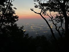 -紫金山山顶公园
