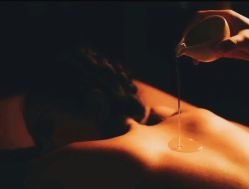 -头等闲·泰洗头颈肩概念体验店