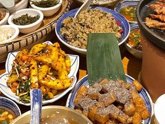 -包整·丝娃娃(一览甲秀楼风景店)