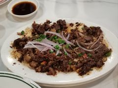 顺德干逼牛吊龙-明本湛江鸡•海鲜小厨(陈家祠店)