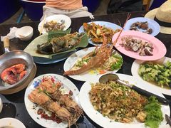 -拉威海鲜市场