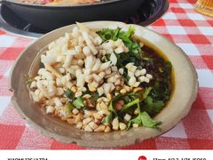 -赵美丽·重庆社区火锅·直营店(火车东站·中豪国际店)