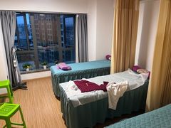 -顺则昌推按正骨理疗