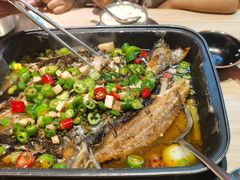 -令狐冲烤鱼·烧菜馆(达明店)