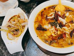 -虾巢(维多利·摩尔城店)