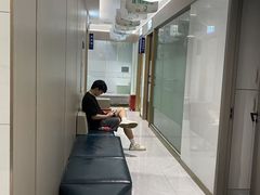 -咿呀口腔(光谷分院)
