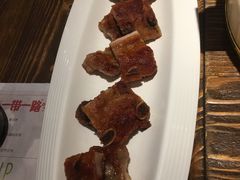 金牌蒜香骨-胡桃里音乐酒馆(白云五号T5 MALL店)