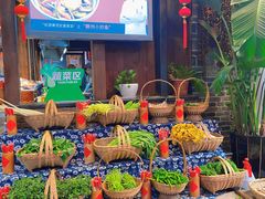 -客家大院·非遗赣南客家菜(郁孤台店)