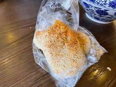 烧饼-小潘记鸭血粉丝汤