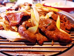 经典葱爆小羔羊肉-悦融·京鲁菜·露台花园(安定门店)