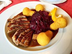 红酒鸭胸肉-布劳伽斯特豪夫哈尔施塔特宾馆