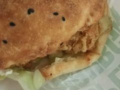 香辣鸡腿超级汉堡-塔斯汀中国汉堡(江大南路店)