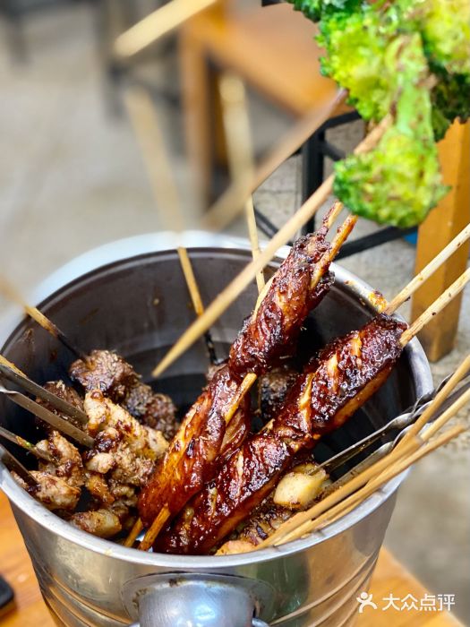 炒豆合作社(东四总店)招牌烤羊肉串图片