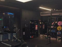 -TOP健身私教工作室(侨香店)