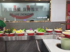 -围辣串串小火锅(李家村万达广场店)
