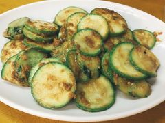咸蛋黄炒小瓜-甜甜屋(解放中路店)