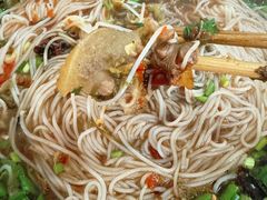 牛杂粉-胡记牛杂粉