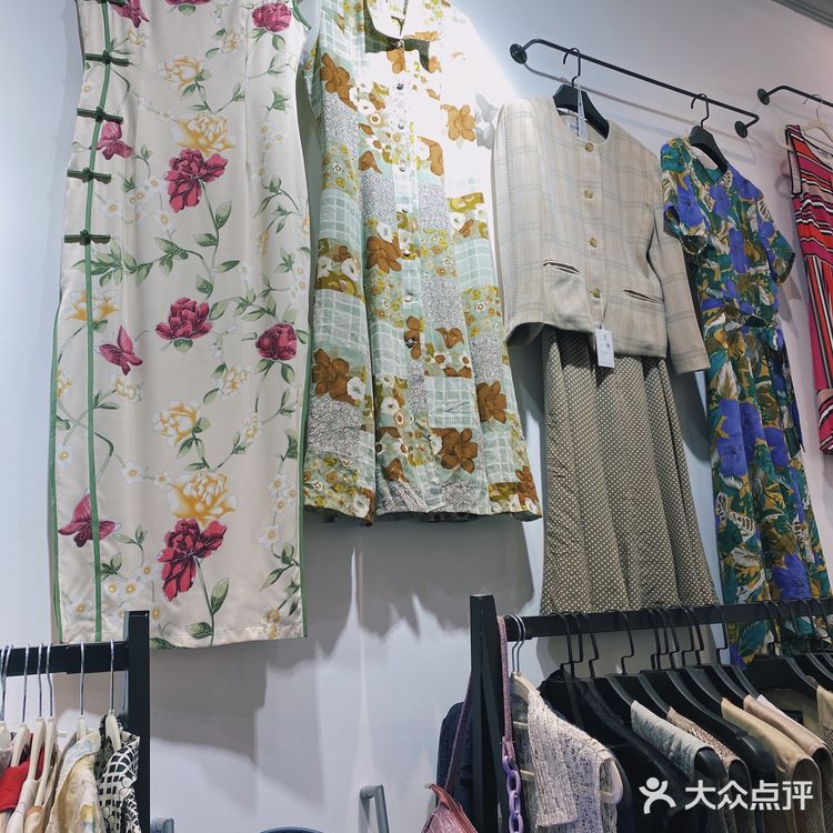 🕰Vintage探店|据说是武汉旗袍最多的古着店🏮