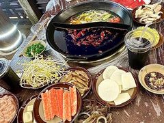 -邓莽子老火锅(中兴路总店)