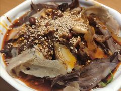 -曾牛肉