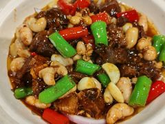 带皮牛肉烧公鸡蛋-清真双宝红油牛系列