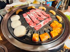 -明洞阿姨·韩式酱蟹烤肉·创意料理(三元桥店)