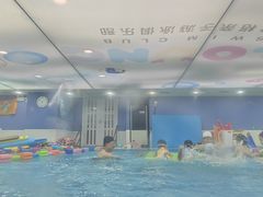 -龙格亲子游泳·水育早教运动中心(龙湾天街店)