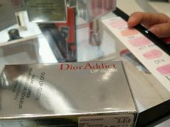 -王权免税店(普吉机场店)