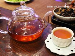 -碧露轩·大益茶体验馆(镇江路店)